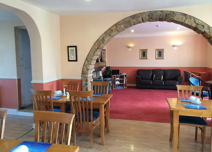 Nocleg ze śniadaniem Glenmore House 3*