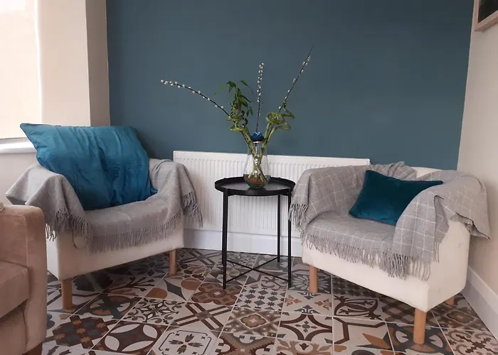 Glenmore House Swords